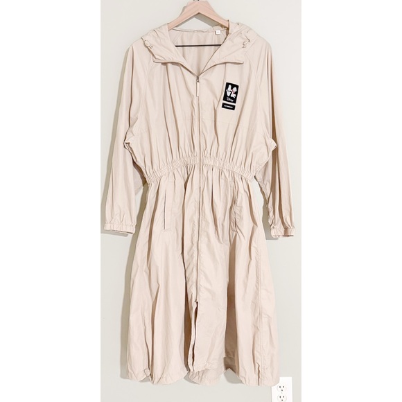 Uniqlo Jackets & Blazers - UNIQLO x AMBUSH Minnie Mouse Lightweight Coat Jacket Size XS